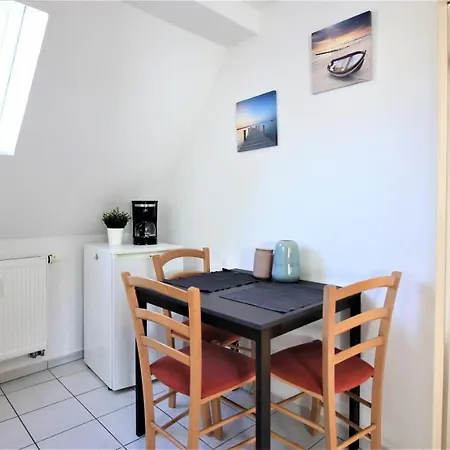 Zwei - Fahrradstellplatze, Mainradweg Apartment *
