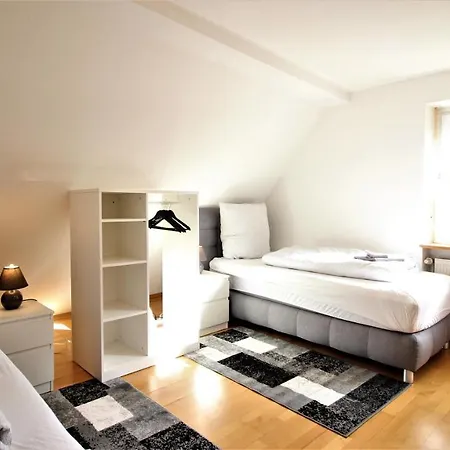 Zwei - Fahrradstellplatze, Mainradweg Apartment Randersacker