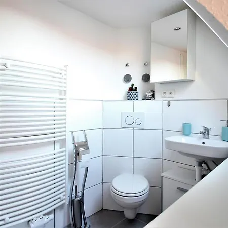 Apartment Zwei - Fahrradstellplatze, Mainradweg *